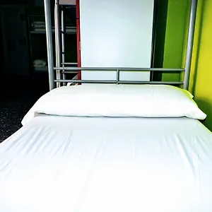 Hostal Onefam Les Corts, Barcelona
