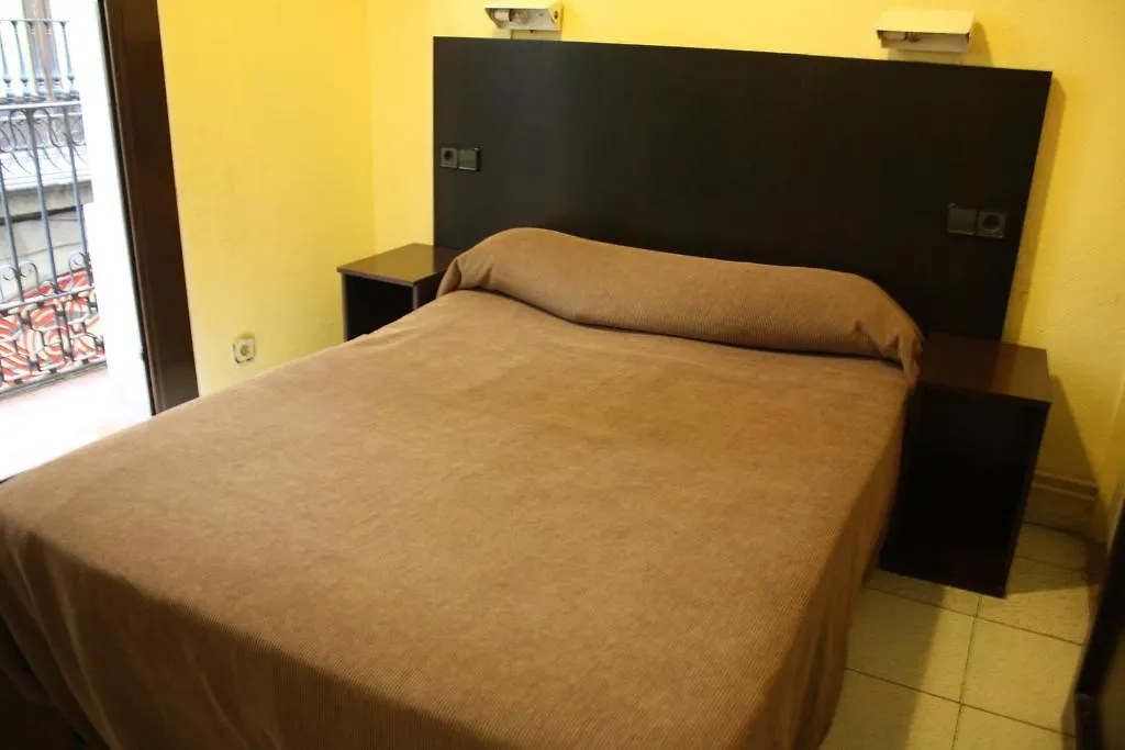 ברצלונה Hostal Baires 0*,  ספרד